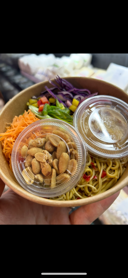 Satay noodle salad