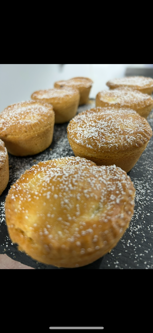 Sweet mince pie